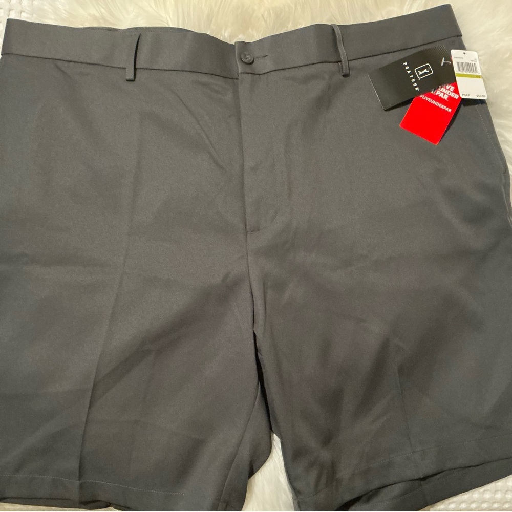 PGA Tour Men's Gray Flat Front Shorts